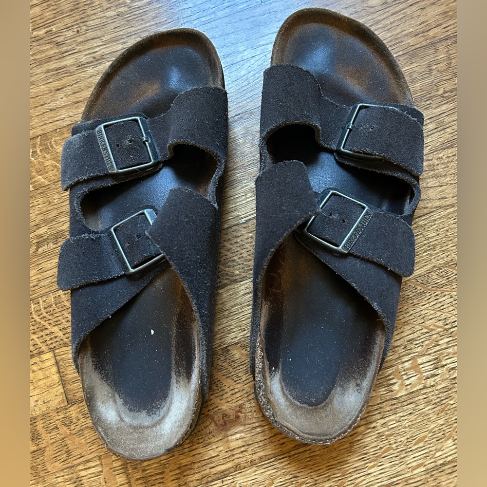Birkenstock Arizona Sandals – Brown Suede – EU 41 (Men’s 8)